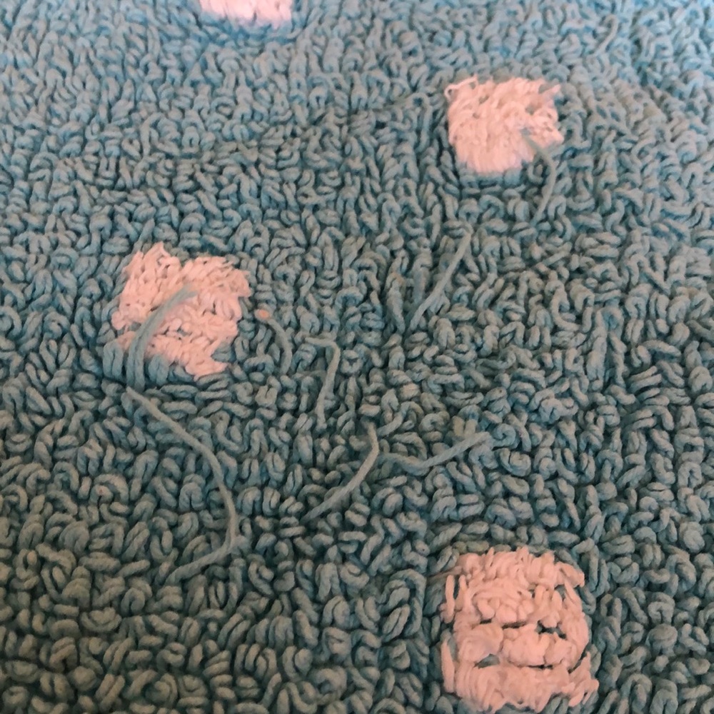 Bathroom Rug - Picture 6 of 7